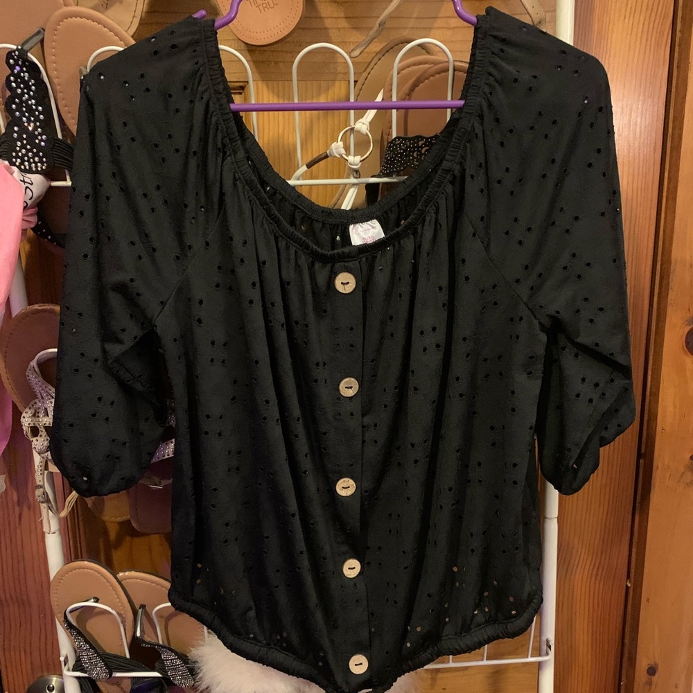 Half Sleeve Top